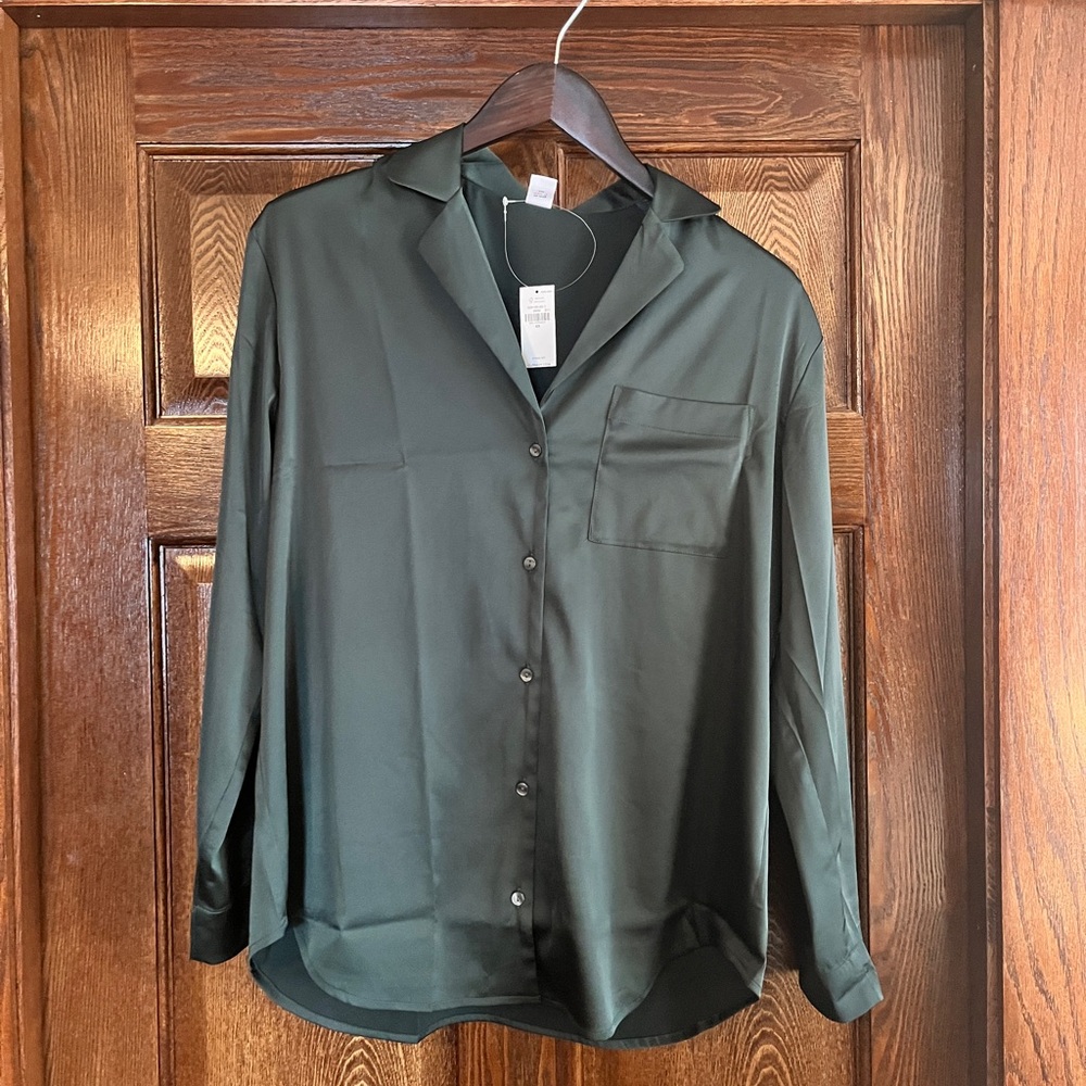 BNWT Old Navy Emerald Satin Pajama Set